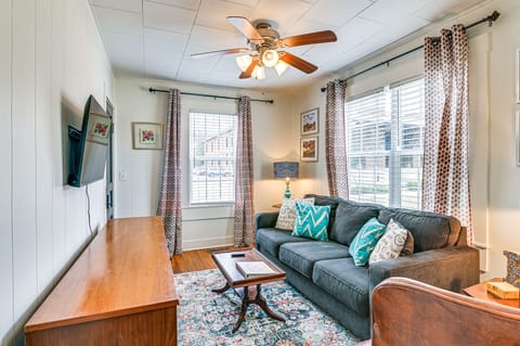 Starkville Vacation Rental | 2BR | 1BA | Stairs to Enter | 800 Sq Ft