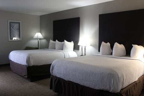 In-room safe, desk, laptop workspace, iron/ironing board