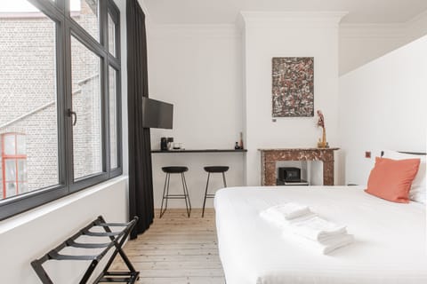 1 bedroom, minibar, in-room safe, desk