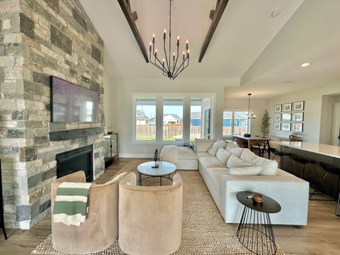 Primary Living Room