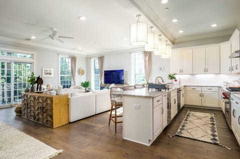 Kitchen & Living Room