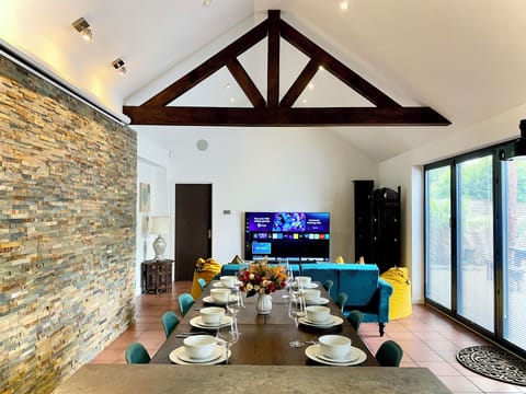 Living room dining area