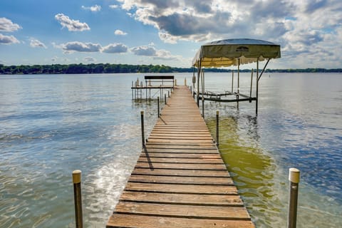 Spirit Lake Vacation Rental | 3BR | 2BA | 1,385 Sq Ft | Stairs Required