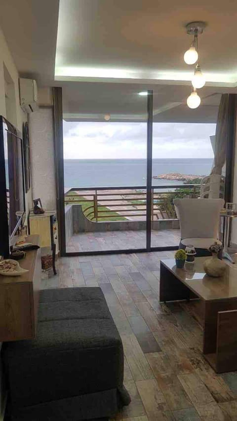 Chalet, 2 Bedrooms, Smoking, Balcony | Interior