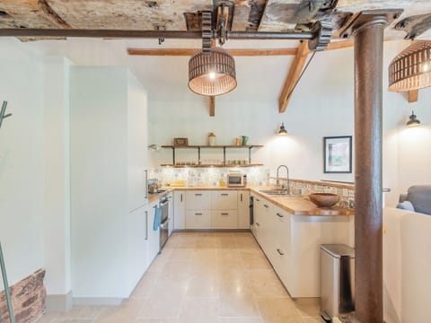 Open plan living space | The Horse Gin, Blagdon, near Paignton