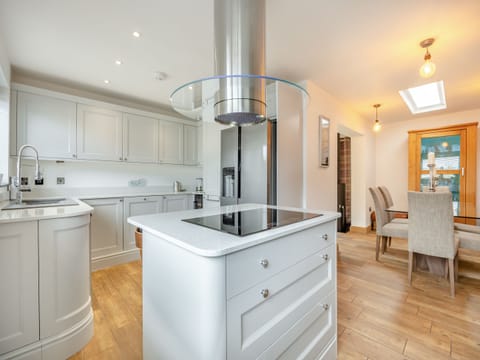 Kitchen | The Hideaway, Chapel St. Leonards, near Skegness