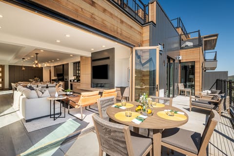Private deck with outdoor furnishings