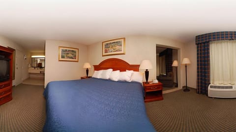 In-room safe, desk, laptop workspace, blackout drapes