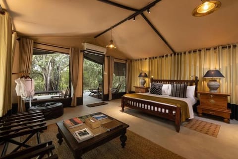 Iron/ironing board (on request), WiFi (free), bed sheets
