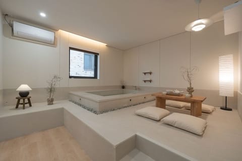 Spa | Private spa tub