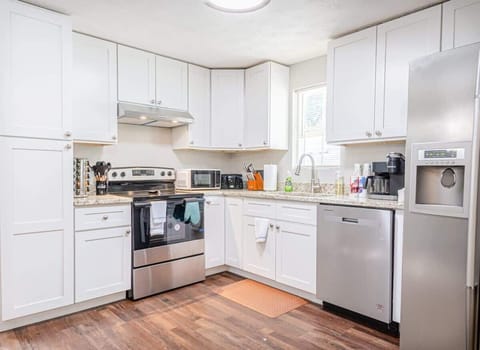 Enjoy the convenience of a fully equipped kitchen in this cozy home. 