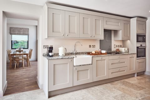 Fridge, dishwasher, electric kettle, toaster