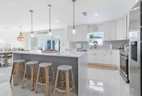 Chef inspired kitchen fully equipped for stays