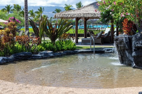 Outdoor pool, pool umbrellas, sun loungers