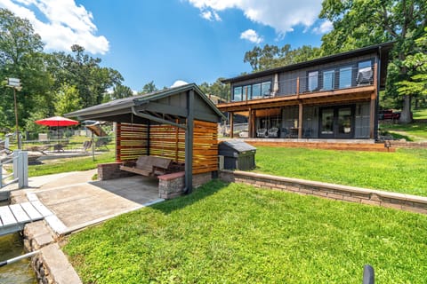 Swing away in the shade