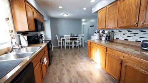 Fully functional kitchen!