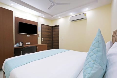 Deluxe Room | 1 bedroom, free WiFi