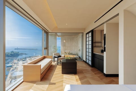 Deluxe Ocean + Outdoor Hinoki Tub | Hypo-allergenic bedding, in-room safe, laptop workspace, soundproofing