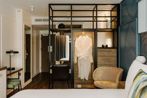 Deluxe Room, 1 Queen Bed | Premium bedding, minibar, in-room safe, individually decorated