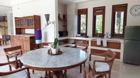 Family Villa, 3 Bedrooms, Smoking, Garden View | Living area | 55-inch Smart TV with digital channels, Netflix, Hulu