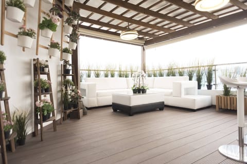 Apartment, Multiple Bedrooms, Smoking, Balcony | Balcony