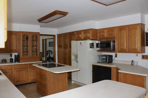 tons of counter space for gatherings 