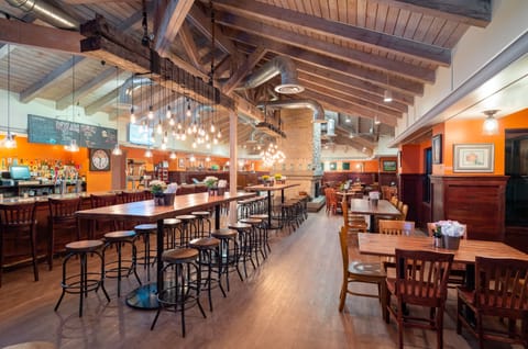 Breakfast, lunch and dinner served