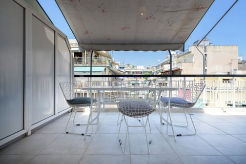 City Apartment | Balcony