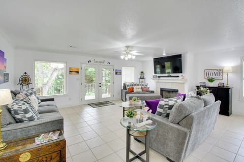 Hot Springs Vacation Rental | 2BR | 2BA | 1,700 Sq Ft | Stairs Required