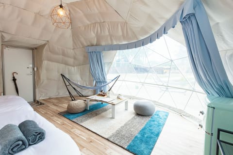 Dome Tent (2 Twin-Beds), Non Smoking | Premium bedding, WiFi (free), bed sheets