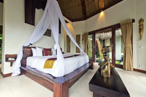 Two Bedroom Villa | 1 bedroom, premium bedding, pillowtop beds, minibar