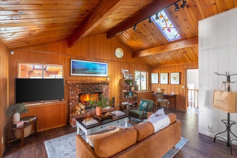 Cozy cabin!