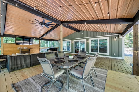 Cub Run Vacation Rental | 3BR | 2BA | 1,600 Sq Ft | Access Only By Stairs