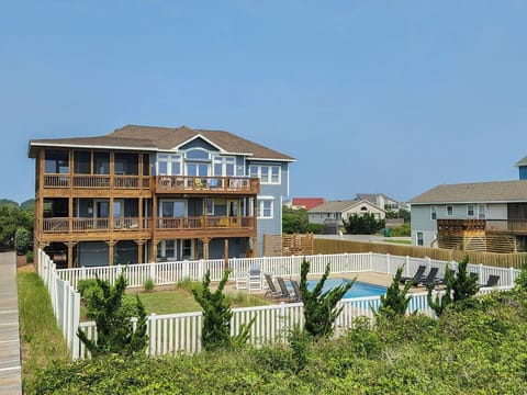 Oceanfront Outer Banks Vacation Rental 2023
