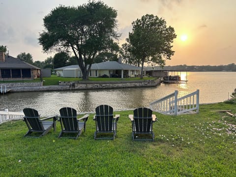 Beautiful sunsets in your backyard 