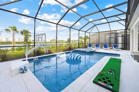 Private Pool & Patio