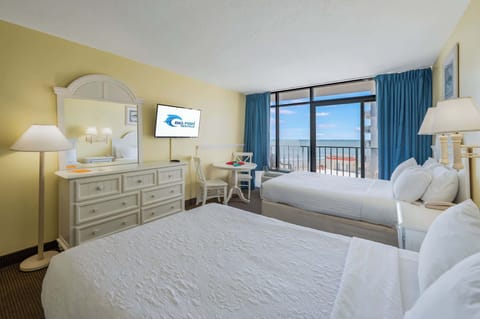 Stunning Bedroom Beautifully Decorated with Amazing Views 💫✨
