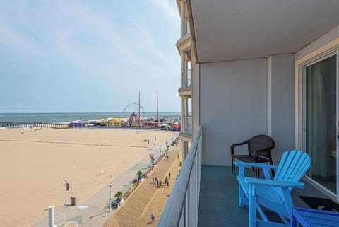 Balcony looking south