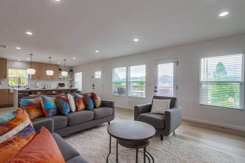 Living area with amazing views