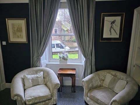 House | Living area | Fireplace