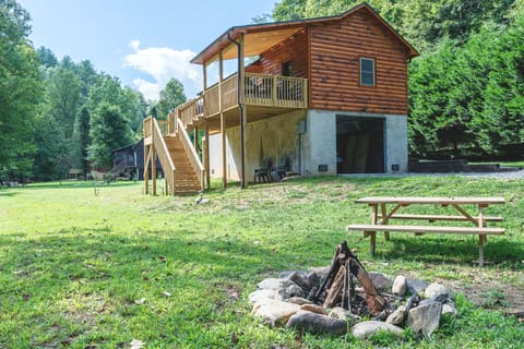 Cabin along the creek