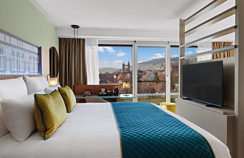 Deluxe Room | City view