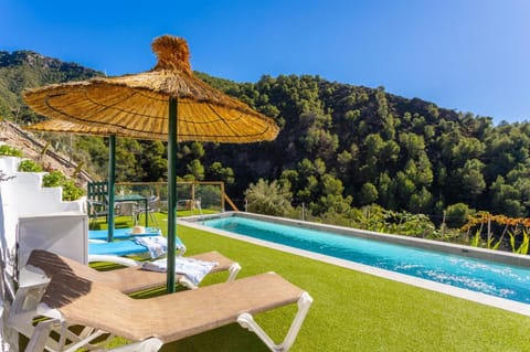 Private pool and terrace with views