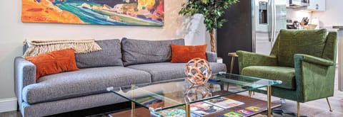 Spacious and inviting, our open-concept living, kitchen, and dining area beckons gatherings and memories to be made. There's always room for everyone! ✨ #GatherTogether #HomeAwayFromHome