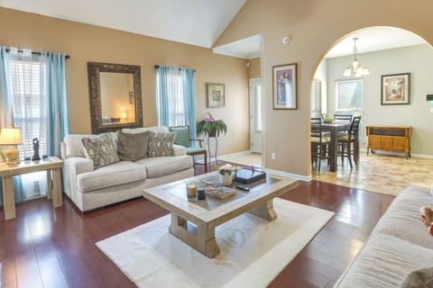 Birmingham Vacation Rental | 2BR | 2BA | 1,445 Sq Ft | 1 Step Required