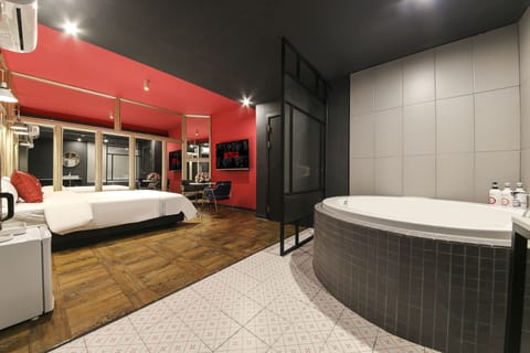 Deluxe Double Room | Free WiFi