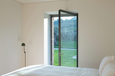 Double or Twin Room, Multiple Beds | Down comforters, free WiFi