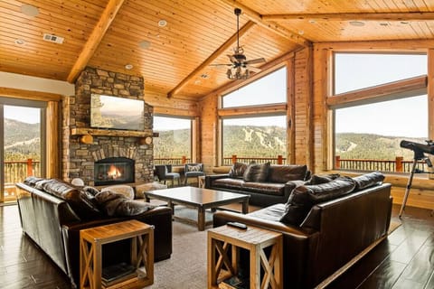 Bring the entire crew, there is room for everyone!  Kick back and relax by the gas fireplace while streaming one of your favorite shows. Telescope is not available
