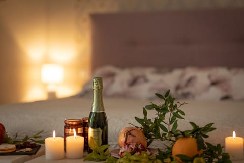 Basic Room | 1 bedroom, pillowtop beds, individually decorated