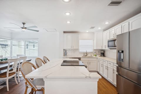 Socialize in the Kitchen